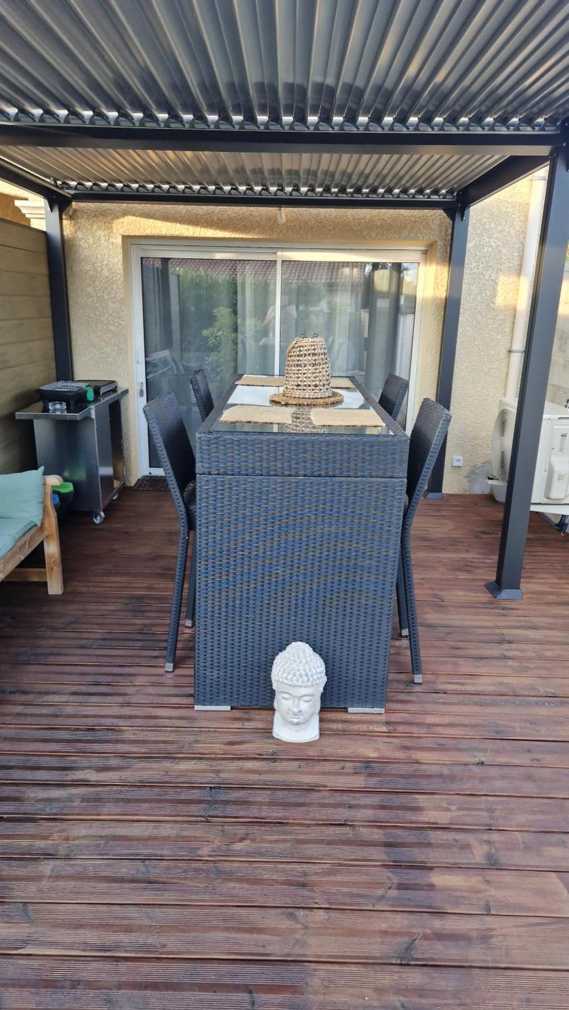 Appartement Pour 4 Avec Terrasse Chanos-Curson المظهر الخارجي الصورة